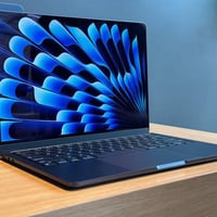 ماك بوك اير ١٣ • رام١٦/٢٥٦ • نظافة ١٠٠٪