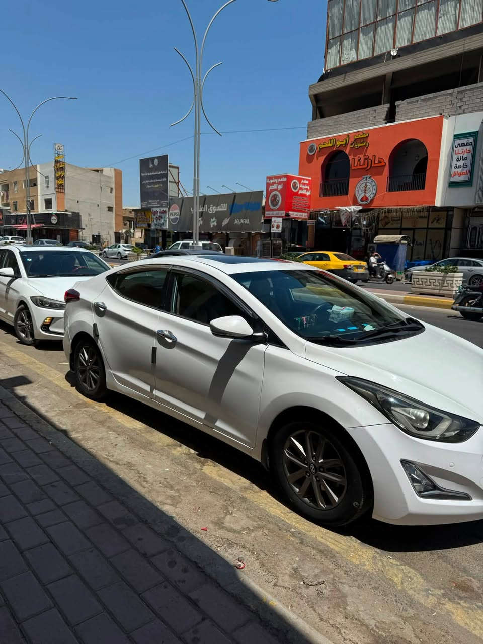 السلام عليكم
النترا ٢٠١٦ خليجي 
محرك ١٨٠٠ دوش رقم بغداد بسمي 
محرك كير مكفول 
الباقي مكفول بيه صبغ بصفحة السكن اني ابيع صفحه كامله شرط بدون دواخل و البنيد مبدل بلادي مال كصه للبيع فقط و السعر ١١٤ ورقه وبيه مجال للشراي مكاني الانبار الرمادي 
***********
