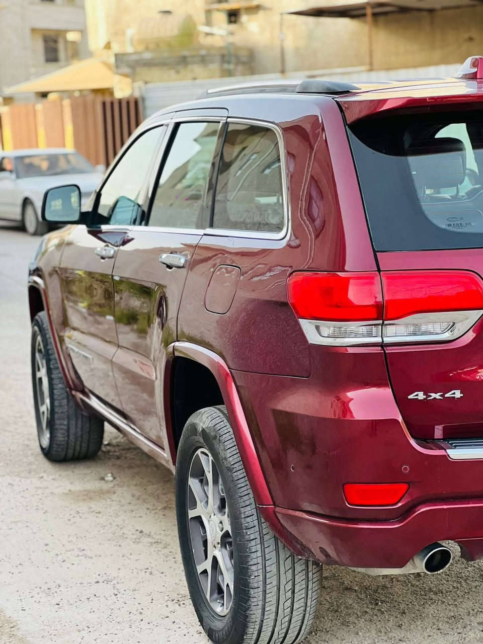 السلام عليكم
جيب اوفر لاند 2019 كلين تايتل
اعلى فئة بالجيب
بنوراما
مري شفط
ماشيه ٥٠ الف
رقم بغداد باسمي على ايدي جناي
جاهزة بدون نقص
لون الداخل مميز جوزي غامق
فقط جاملغ مرشوش الايمن بدون فتح كلير
بغداد البنوك 
السعر 250
☎️ ***********
