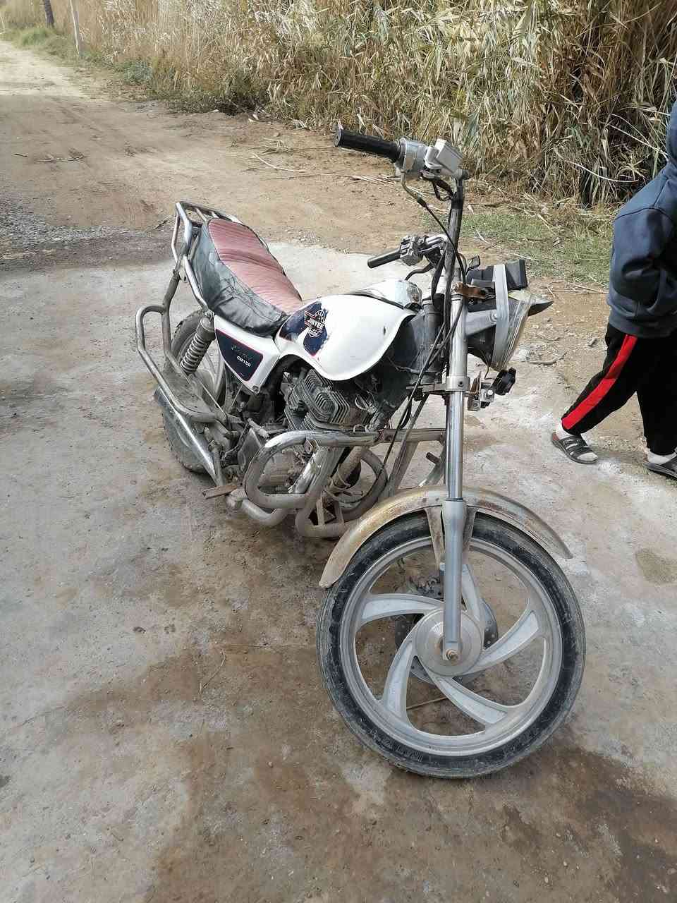 سلام عليكم جني لبيع اوراق مابي سعر ٢٠٠ مكان العباره يم خرنابات رقم تلفان ***********
