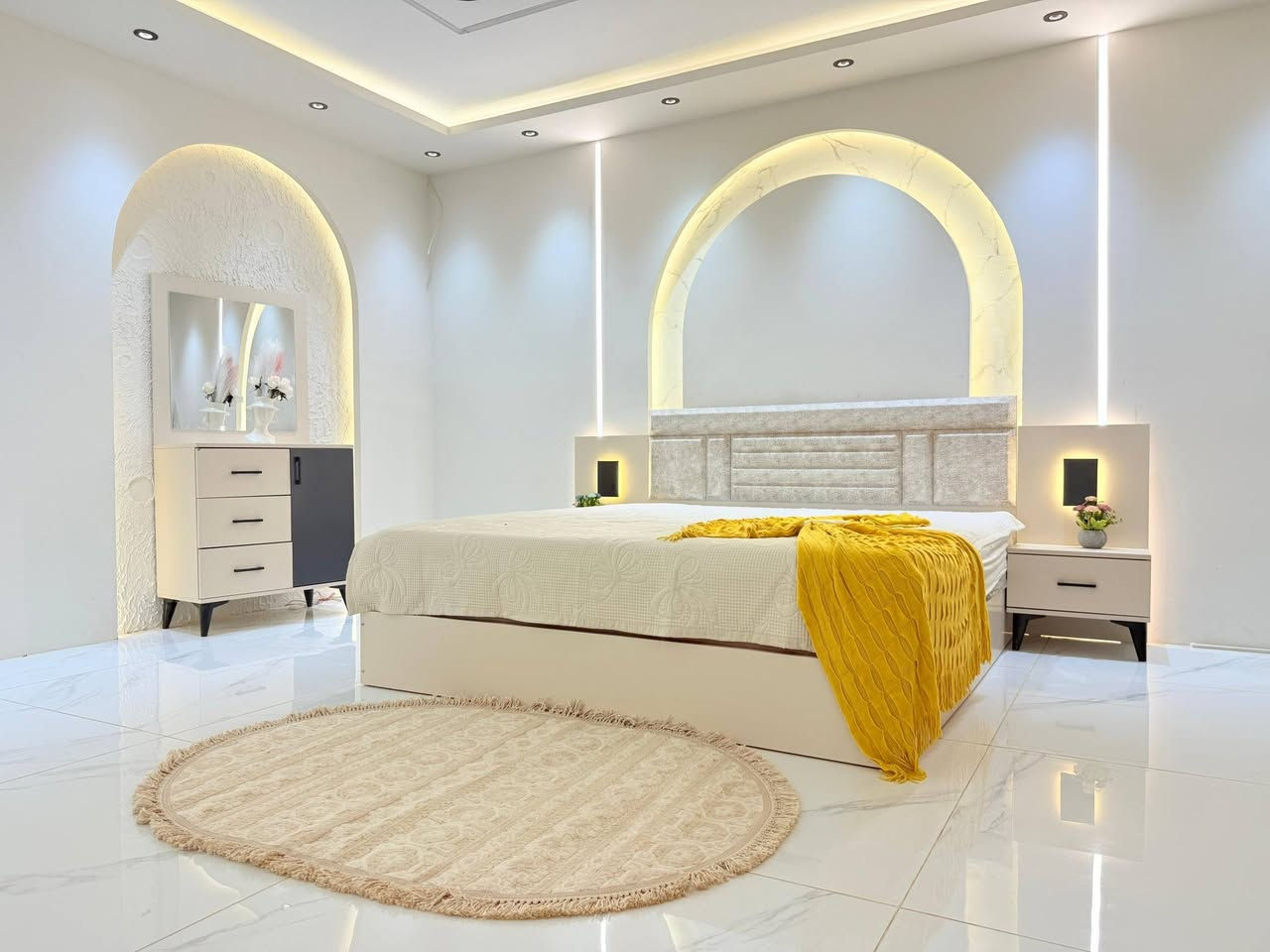 غرفه نوم تركيه خشب درجه اولى وبضمان حبايب 
 
وصلت الغرفه الموديل الجديد والسعر صدمه 
بس بمليون و١٠٠ شامل توصيل وشد بكادر محترف 
مميزات الغرفه 
سؤال
*تم وصول موديل ماكروت       الجديد*

❇️كنتور 3 متر
❇️7 قطع         
❇️ برغي  حديد
❇️ شغل ممتاز وأصلي 
  انار بل سرير 
 ✅طابوريه خشب شد 
  للاستفسار اكثر اتصل على 
*********** 
او مراسلتنا على بريد الصفحه
