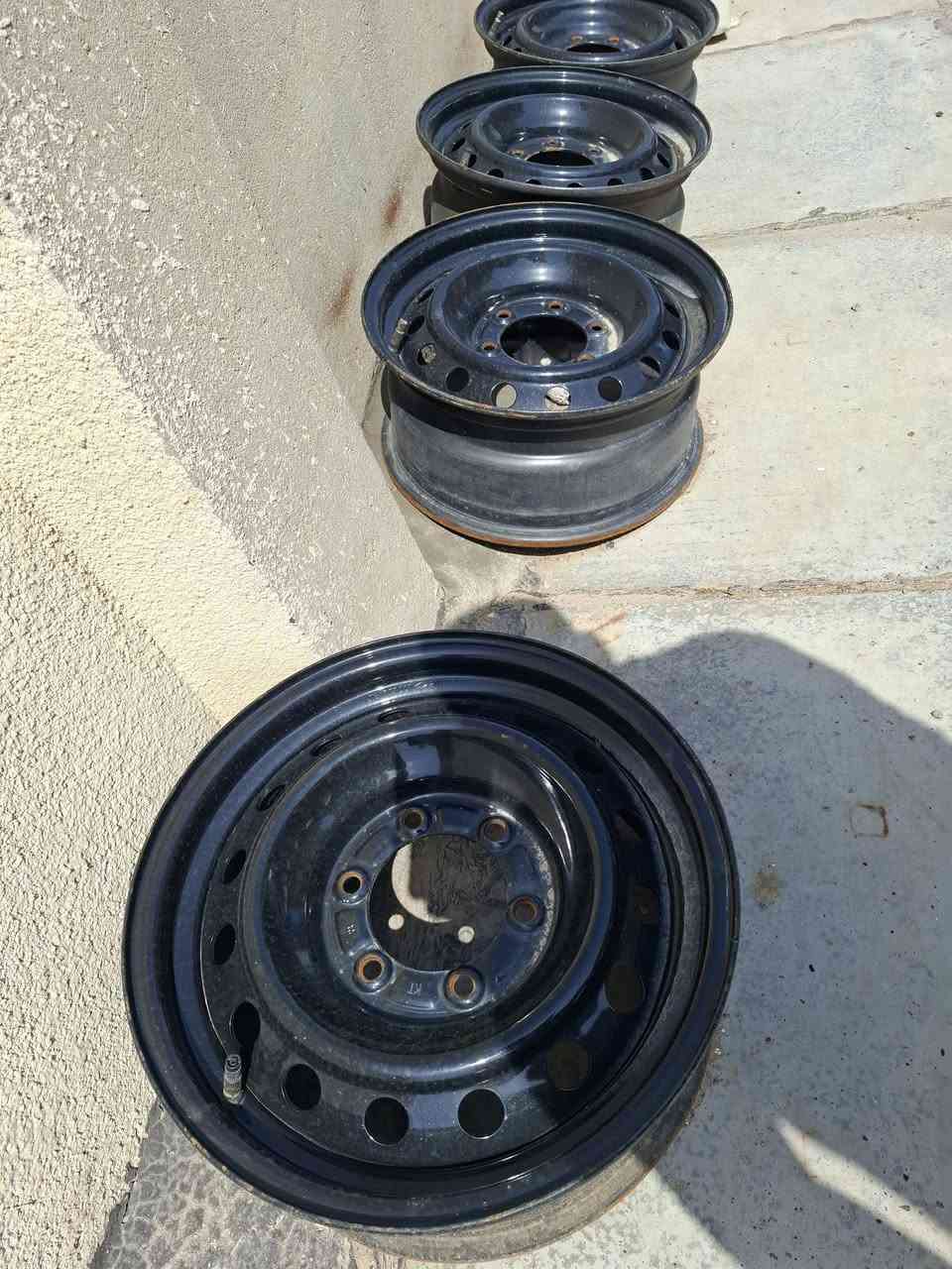 اسلام عليكم للبيع ويل حجم ١٦ /٦برغي ياباني اصلي يرهم كريت ويل /كراند تايكر /كنو/لادنكروز تيوتا/نيسان بترول
مكاني بغداد الشعب ***********السعر ١٦٠
