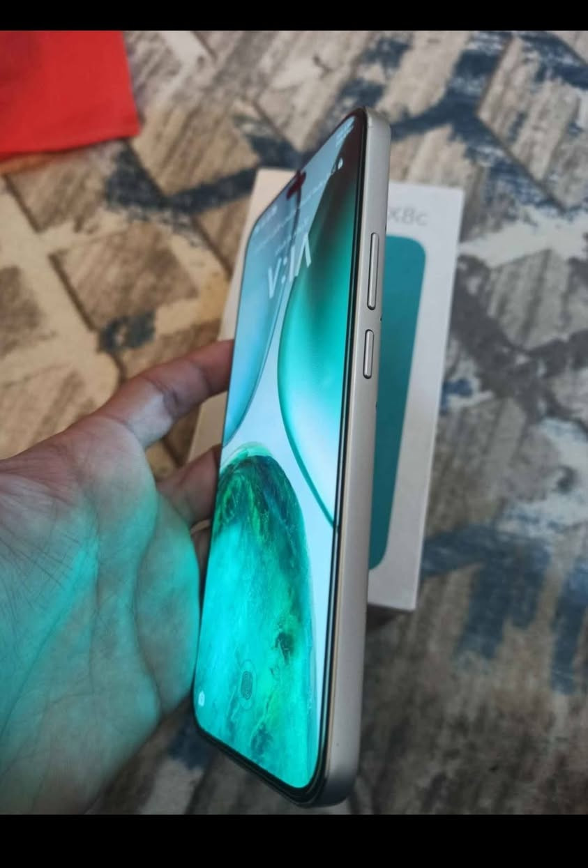 هونرx8c نضافة عالية جهاز مكفول شرط الفحص ذاكرة 256/16سعره🔥(190وبي مجال)ويا لاصق مضلل اصلي شاشة سوبر امولد120هرتز  كامرات108يدعم مثبت بصري  بطارية5000 تدعم الشحن السريع بوبجي60فريم مكاني نجف


**إذا كنت صاحب هذا الإعلان وتريد حذفه لأي سبب، رجاءا أرسل رسالة إلى الدعم الفني**