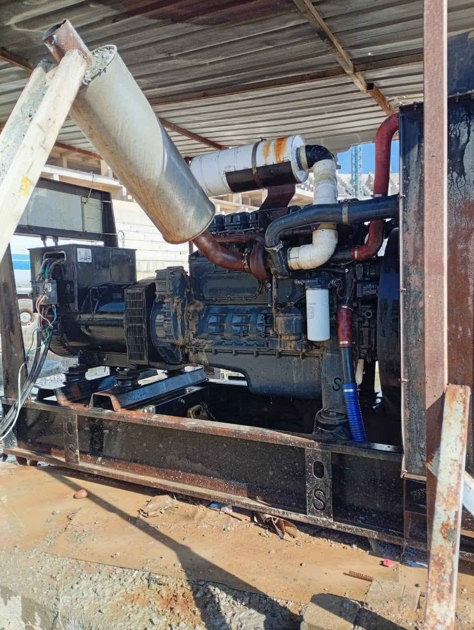 السلام عليكم مولد اسكانيا للبيع 300 كيفي توليد بلادي لوري سومير محرك مكفول من التنقيص والتبخير المكان بغداد
***********
