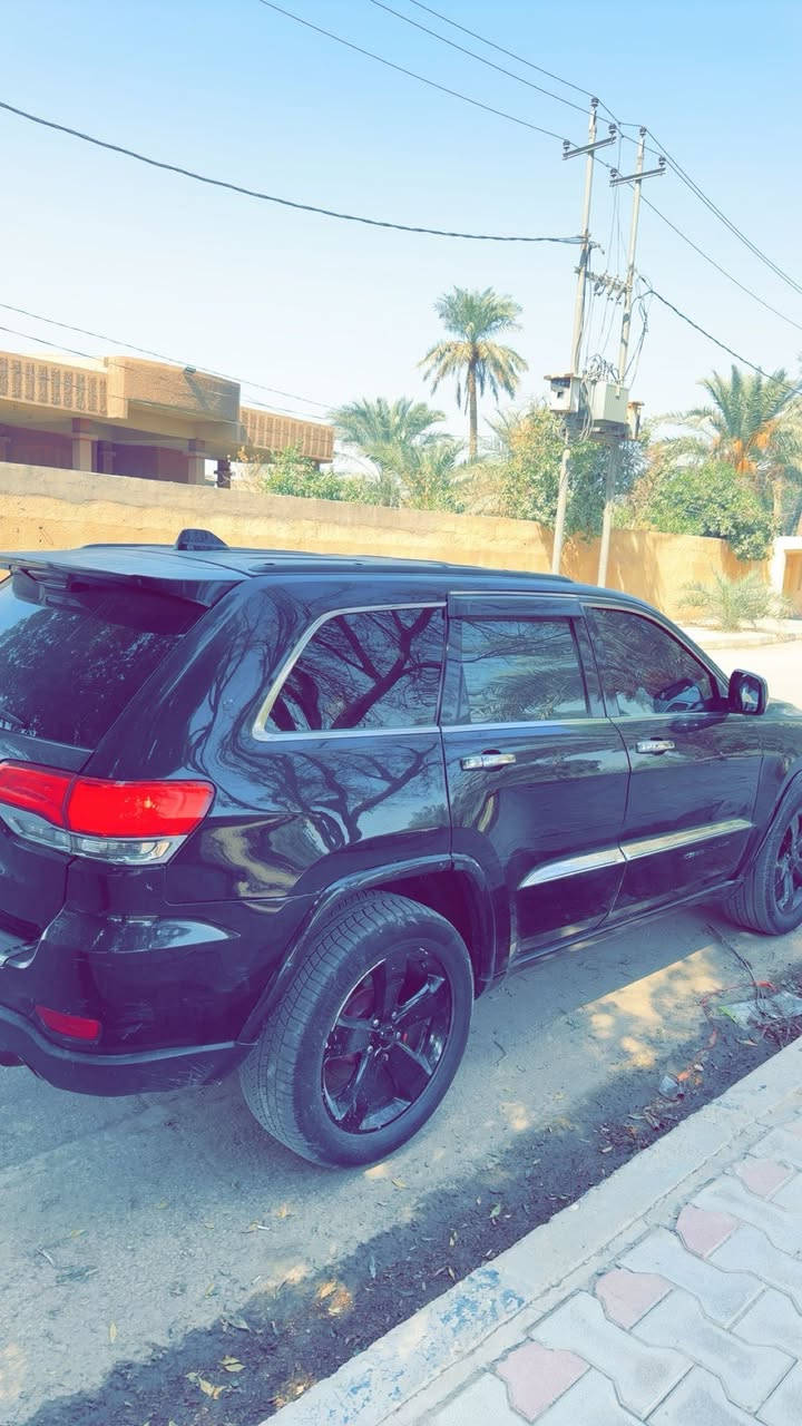 جيب كراند شيروكي 2015 ليمتد فول مواصفات رقم بغداد السيارة جاهزة تحويل مباشر قطعتين صبغ للاستفسار ***********
