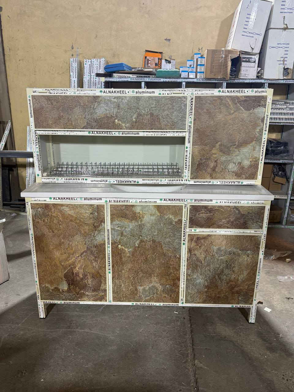 #ابداعنا  متواصل
االمنيوم وليس سوكي 

القياس متر ونص ارضي وملحق ومتر وعشرين سنك مرمر 

السعر 300الف#اكسبلور_explore#🔥🔥 #اكسبلور_2020#اضافات #دعم 
#اكسبلور #عمان #تبادل_نشر#تبادل #اضافات#ضيف_التاقات_اللي_على_الصوره#كنتور
#خزائن
#رفوف
#كراسي
#طاولات_جلوس
#Sofas
#Chairs
#Cabinets#ديكور_عراقي
#ديكور_منزلي_2026
#ديكورات
#أفكار_منزل
#تصميم_فخم#طاولات
#طاولة
#DiningTable
#CoffeeTable
#طاولة_طعام


**إذا كنت صاحب هذا الإعلان وتريد حذفه لأي سبب، رجاءا أرسل رسالة إلى الدعم الفني**