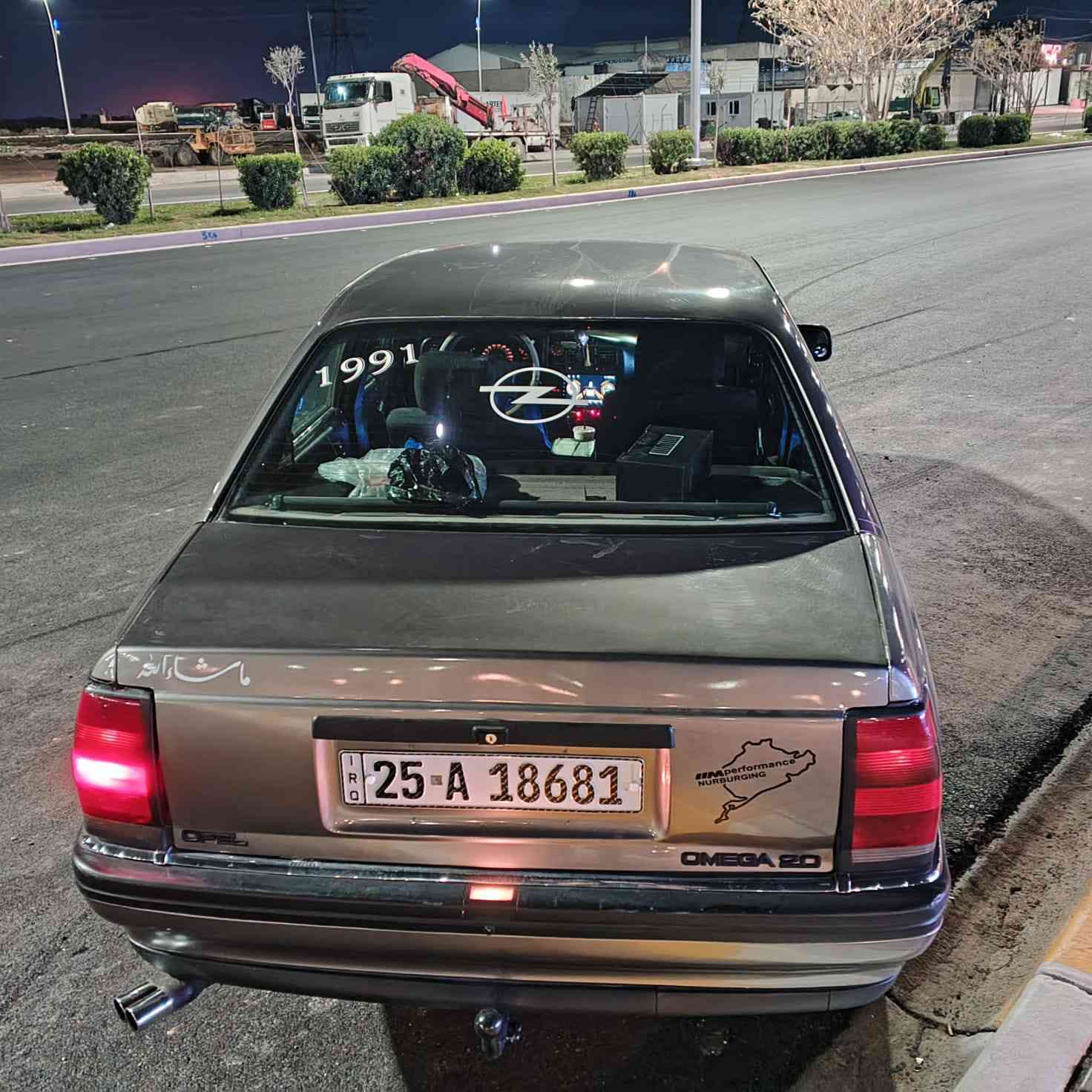 السلام عليكم 
اوميكا للبيع موديل 1991 محرك 20 صبغ للجماليه  
فول نظافه
كير عادي
تايرات كير محرك كله جديد 
كامره شاشه
رقم كركوك دولي
سنويه لحد 2029/10
سياره باسمي
بي دفتر بنزين 
سعر 48 بي مجال
للاستفسار ***********
