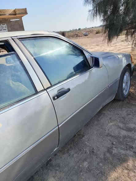 سلام عليكم مارسدس للبيع مكينه وكير في في تي 2500 مكفوله كص ونقل جثه وضربه وأصوليات تحويل ثاني يوم السعر 35 وبيه مجال ***********
