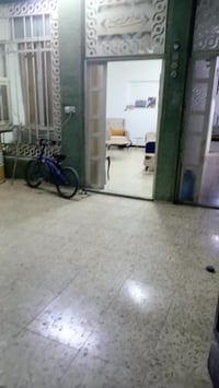 بيت للبيع ١٤٠ متر السريدات القديمة المربع الثالث قبل البزل شارع اسواق ...