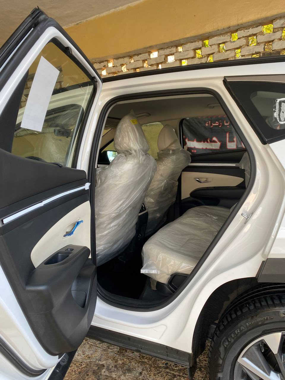 توكسان ٢٠٢٤ رقم بغداد بإسمي ماشية ٢٦ بصمة تشغيل وابواب دخول ذكي نظام الترحب تشغيل عن بعد مقاعد كهرباء دواخل ابيض بردات جانبية مري شفط ثلاث أنظمة قيادة اضافة الى باقي المواصفات بيها ٣ رصعات صغار كلش السعر ٢١٠ بيع او مراوس حسب القناعة مكان السيارة بالحلة للاستفسار ***********
