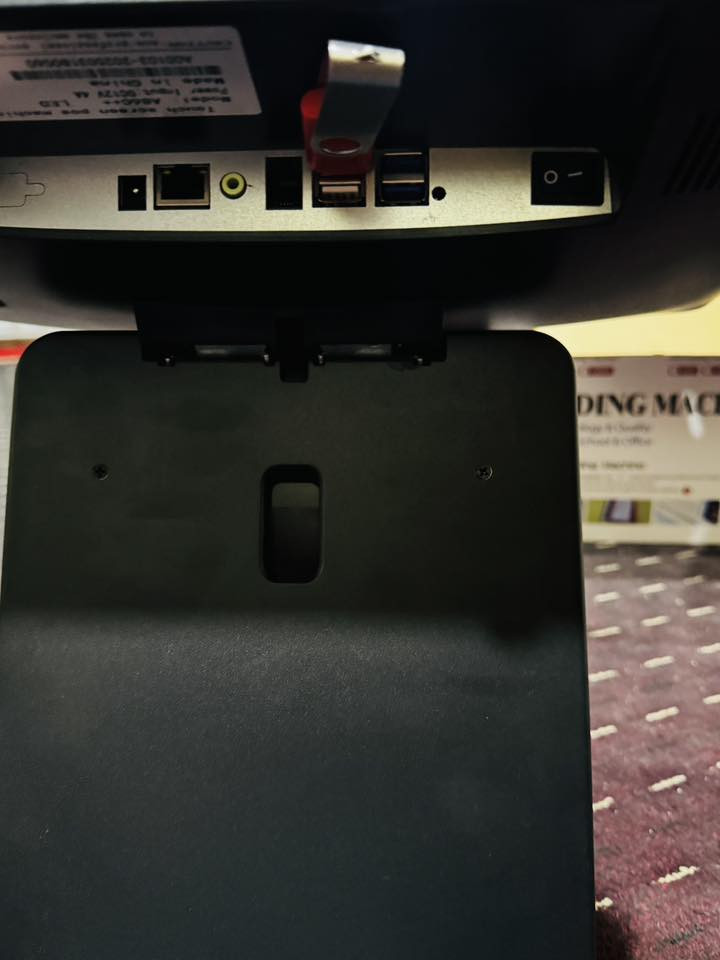 جهاز كاشير مع طابعه مع عصى السكنر الخاص به
جهاز كامل مكمل بس تدخل ايتمات بيه وتتوكل على الله 

جهاز جديد استخدام اقل سبوعين للبييع سعره٥٥٠

مكان نجف توصيل ماكو تجيني تفحصه وتتوكل شاشه لمس ايتمات مفتوحة بدون عدد

*********** 

النجف الاشرف
