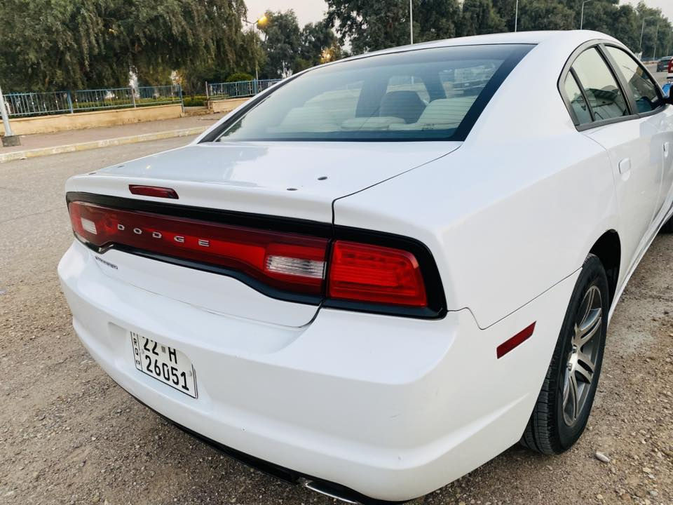 جارجر 2013 وارد كندي 🇨🇦 فقط باب السايق تبديل اصلي نفس اللون  رقم اربيل سنويه جديده 29 مواصفات عاديه كير عصا داخل عسلي *********** سعرها 165 $
