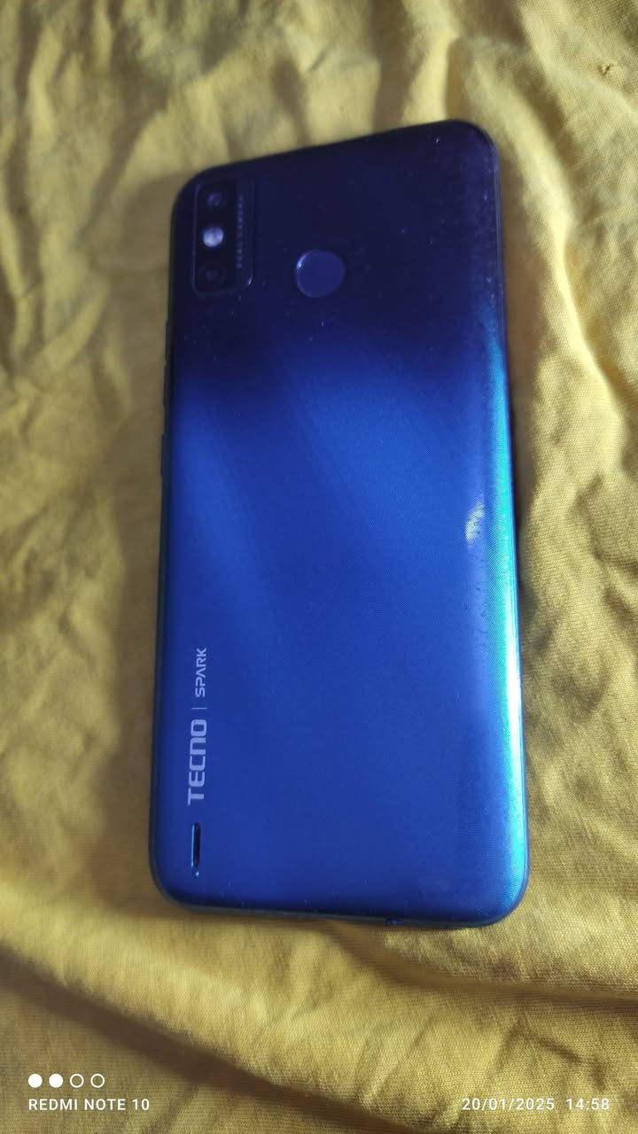 موبايل تكنو 6 كو ذاكره 32 للبيع سعره 75الف *********** مكان خانقين
