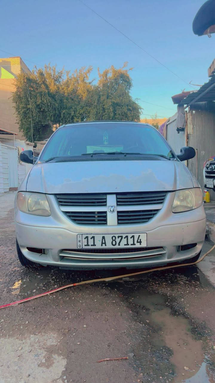 السلام عليكم رخصه ادمن دوج كرفان 2007 سياره بدون صبغ
السنويه 27 رقم جديد سياره باسم اخوي محرك 3300 لا صرف ولا دخان رقم السياره بغداد 
تبريد شغال تدفئه شغاله تبريد ثلاث قطع صدر امامي خلفي خير من الله 
للاستفسار على الرقم
***********
***********
