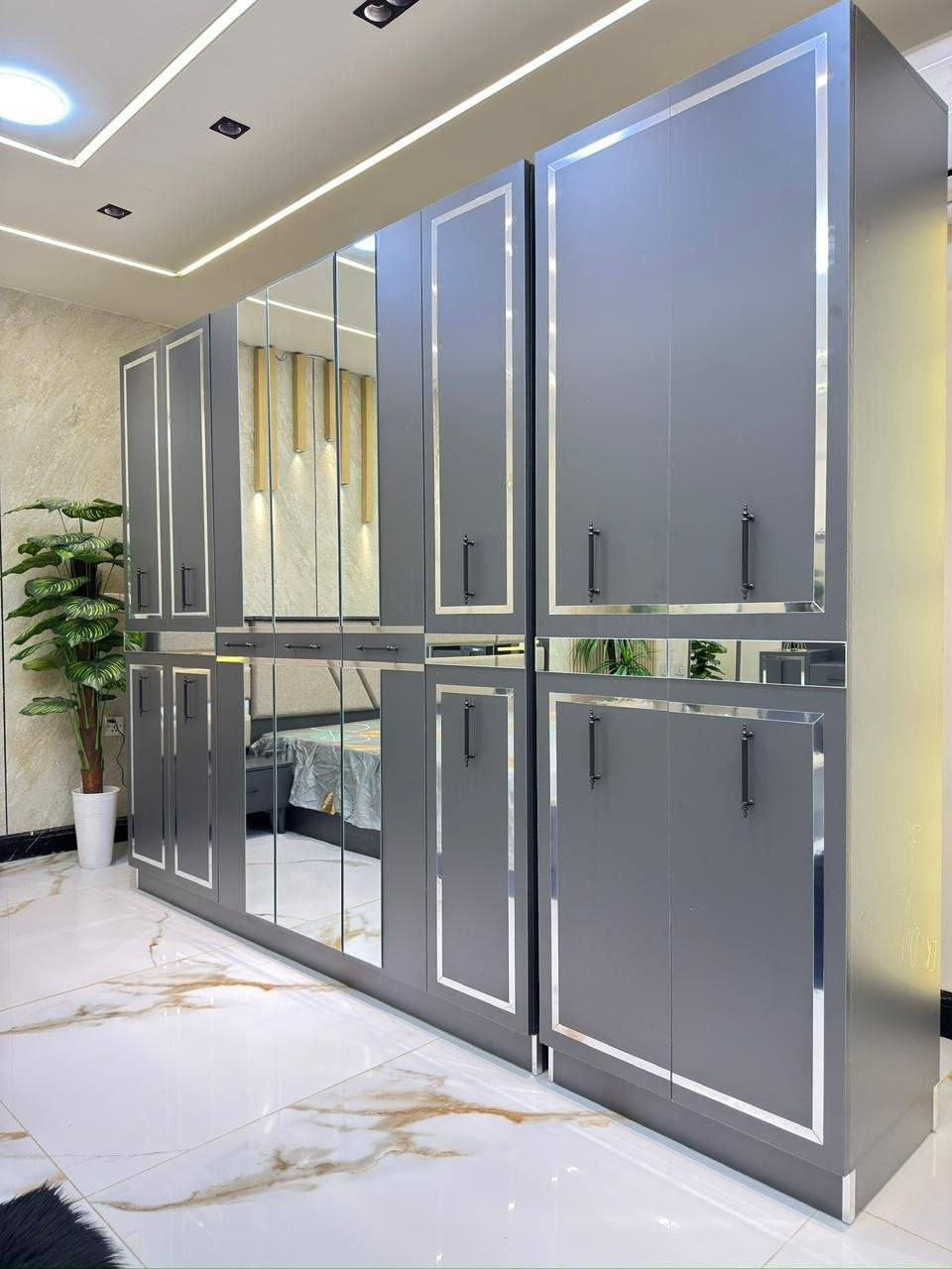 *موديل          مدريد        الجديد*

❇️ 10 قطع          كنتور وملحق  350
❇️ سرير وشازلون مخزن
❇️ ميز تواليت ضخم 
❇️ إناره بالكومديات *شكل ممّيز*
❇️ شغل ممتاز وأصلي 
⭕️ إناره مخفيه
🇹🇷 أرجل حديد درجه أولى 

السعر مليون و600 الف 

توصيل بغداد مجانا 
اطراف 20 الف 
محافظات 100 الف
[٢٩‏/٣، ١٢:٠٠ ص] ابو شهم السراي: *موديل            5007            الرصاصي*

*10 قطع          كنتور ملحق  🎁  300*      
✅ السرير مخزن 
✅ الميز تواليت الضخم
🥇  
✅ شغل ممتاز 
✅ المصنع الأصلي   
✅ قياسات ضخمه 

السعر مليون و150 الف 

توصيل بغداد مجانا 
اطراف 20 الف 
محافظات 100 الف ف
فضلاً وليس أمراً سوي لايك ومتابعة للصفحة علمود يوصل للكل تاج الياسمين للاثاث


**إذا كنت صاحب هذا الإعلان وتريد حذفه لأي سبب، رجاءا أرسل رسالة إلى الدعم الفني**