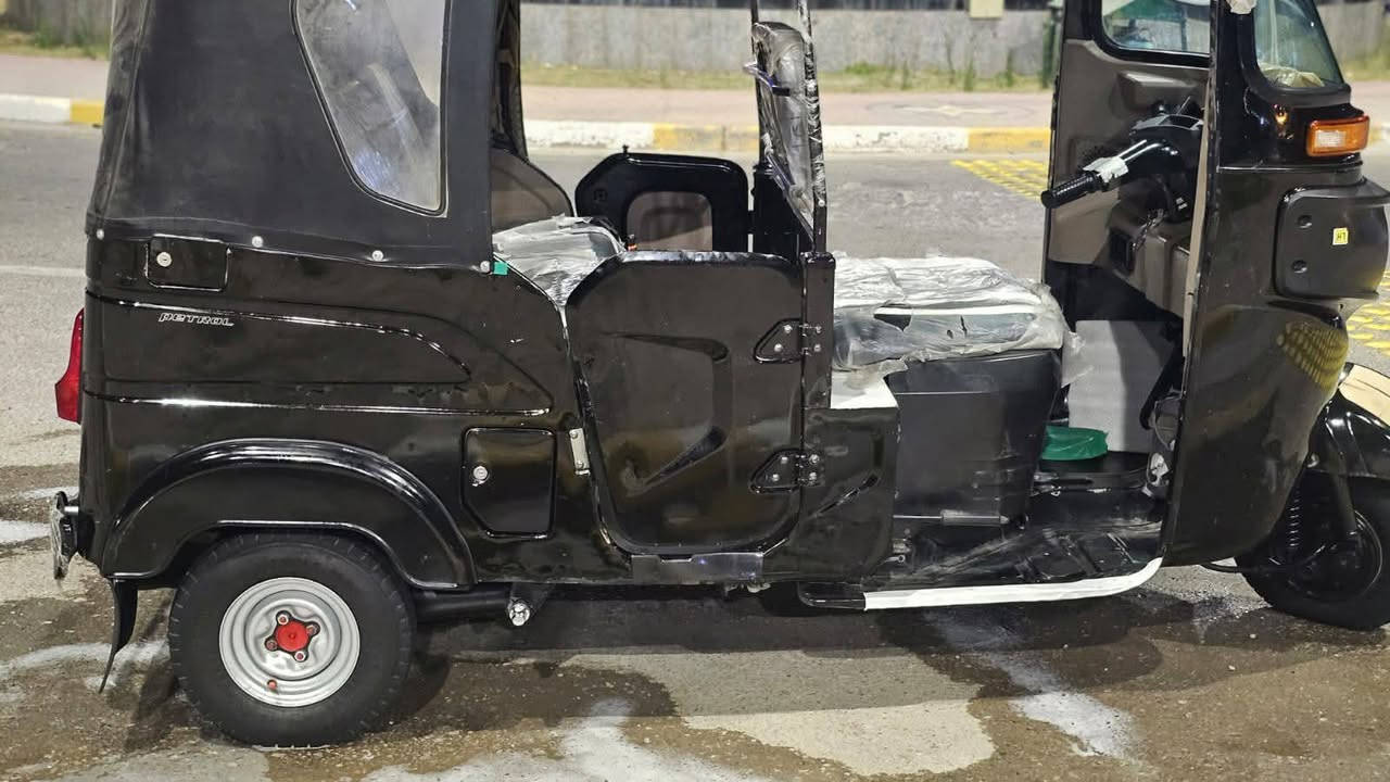 للبيع موديل22 كفاله رقم بابل مشروع وطني وين ميعجبك تحول لوحات انكليزي  كشر مكفول من الضربه للاستفسار ***********
خاص مامتواجد
 المكان كوت حي الجوادين

