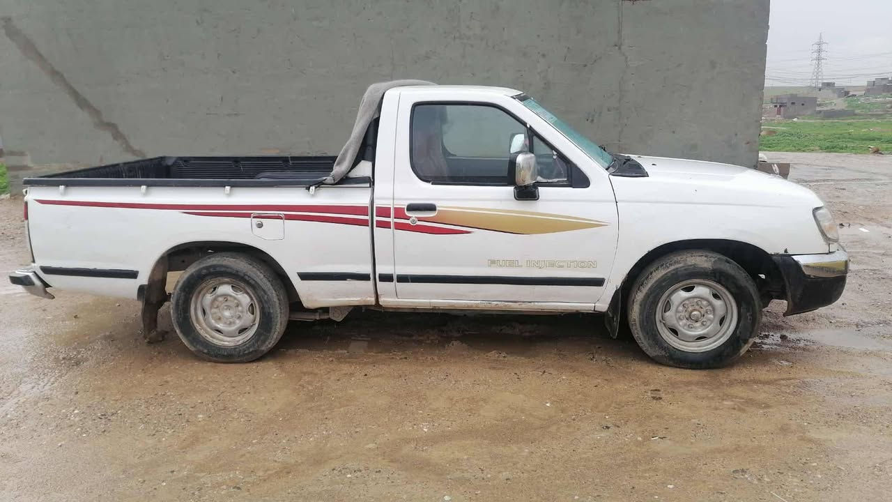 بكم نسان مديل الفين وربعه شرط من كلشي شركه لسعه ***********
