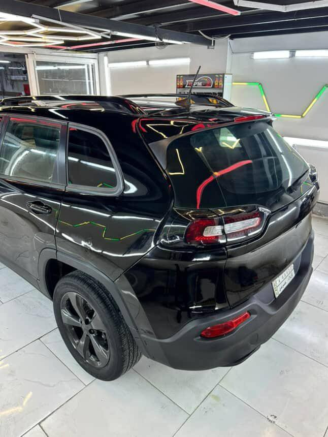 جيب بزون 2018 حادثهه جاملغ وبنيد وبيهه مكانات صبغ سعرها 110
للتواصل ***********
