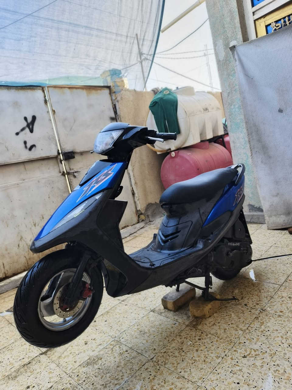 اللهم صل على محمد وال محمد
دراجه ماكس عدلة نضافه كلش حلوه مفتوحه مره وحده فقط بسبب اهمال الدهن للبيع مكان ناصريه مركز السعر٥٠٠ والنهايه ٤٥٠ الف لو امراوس ابماكس بوليس نظيفه جدا للعلم نكره سلف كل شيء شغال بيهه


**إذا كنت صاحب هذا الإعلان وتريد حذفه لأي سبب، رجاءا أرسل رسالة إلى الدعم الفني**