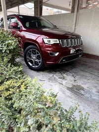 للبيع   جيب موديل ٢٠٢١ خليجي   رقم بغداد   ماشية ٤٢   فول مواصفات اوفر...