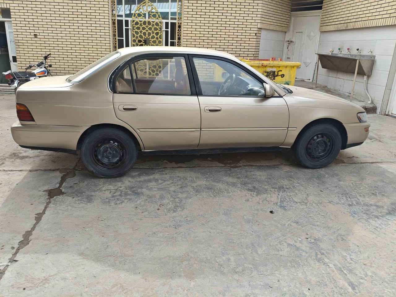 السلام عليكم كورلا موديل 91 سياره معمره تعمير حلوه وكير ومحرك جدد سياره حلو ونضيفه رقمها نجف  سعرها 60وبيها مجال  عنوانه نجف الاشرف للاستفسار ***********
