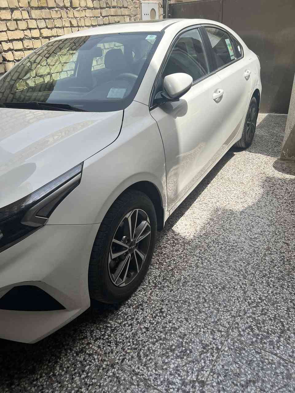 السلام عليكم
سيراتو 2022 رقم بغداد بسمي مكينه 1600  ماشيه 80 الف

 بيهه قطعتين صبغ وبيهه حالوب وطخه ممصلحه مكان بغداد السعر 153 بيهه مجال
***********
