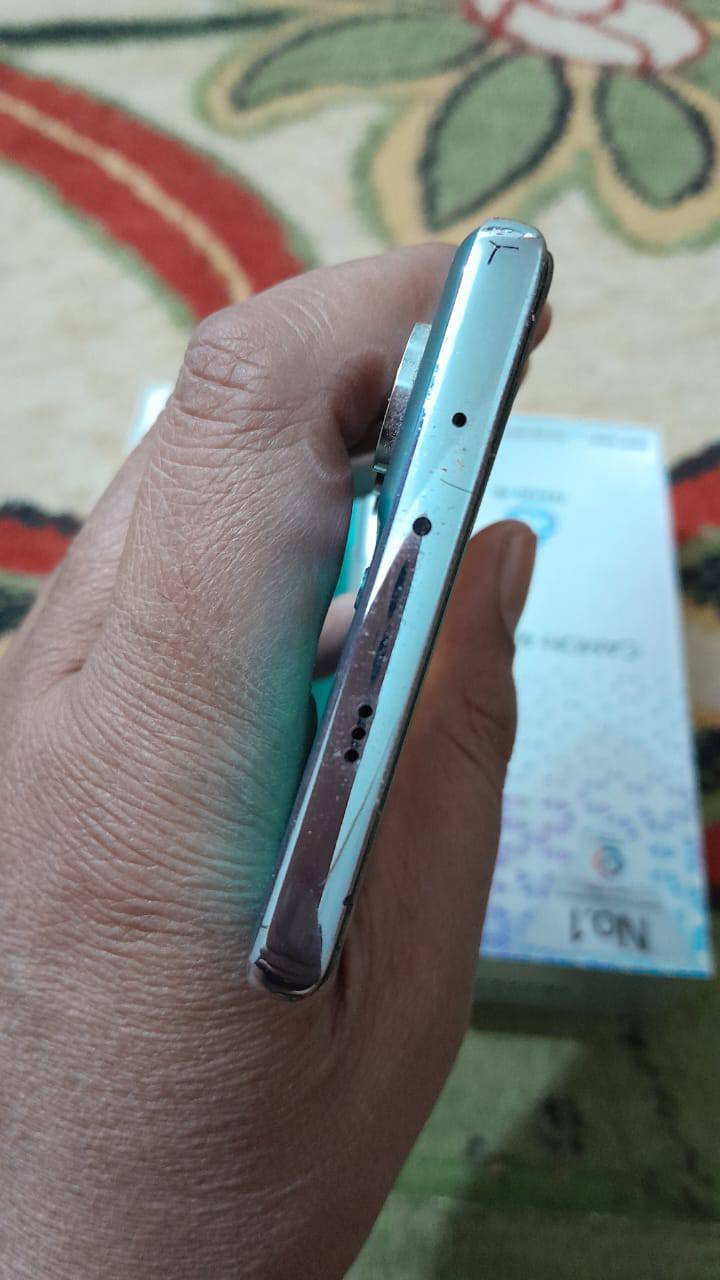 سلام عليكم للبيع جهاز تكنو
كامون برو 40 فايف جي ذاكره 256
عشوائيه 16 جهاز اخو الجديد مكفول
كامل ملحقات كارتونه شاحنته الصليه
كفر السعر 275 قفل مكاني بغداد حي النصر ***********
