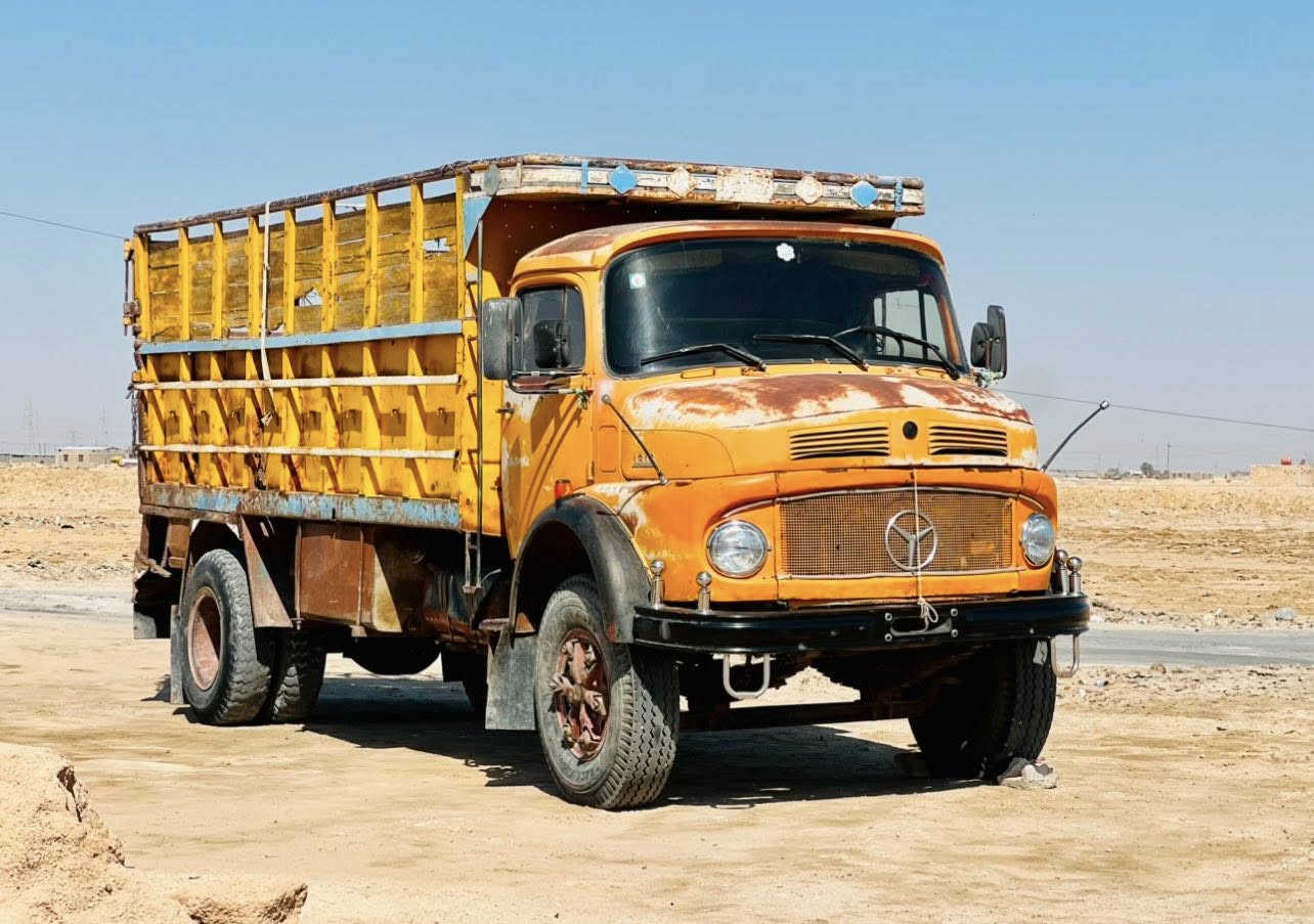 البيع
ابوردين 81 رقم نجف نكليزي

بلاديه شاصي وكير وكسن وضع شركه
***********
