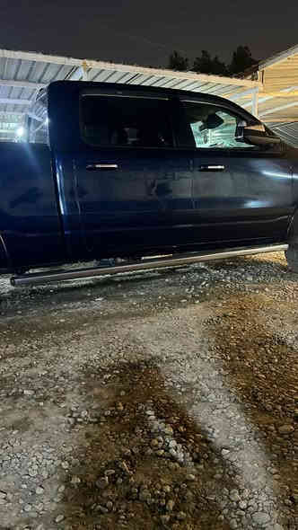 سلام وعليكم دوج رام موديل 22 سياره فول مواصفات 1ع1 /8سلندر حادثه موضح بصوره الباقي كفاله عامه التفاصيل اكثر اتصل *********** لشراي فقط
