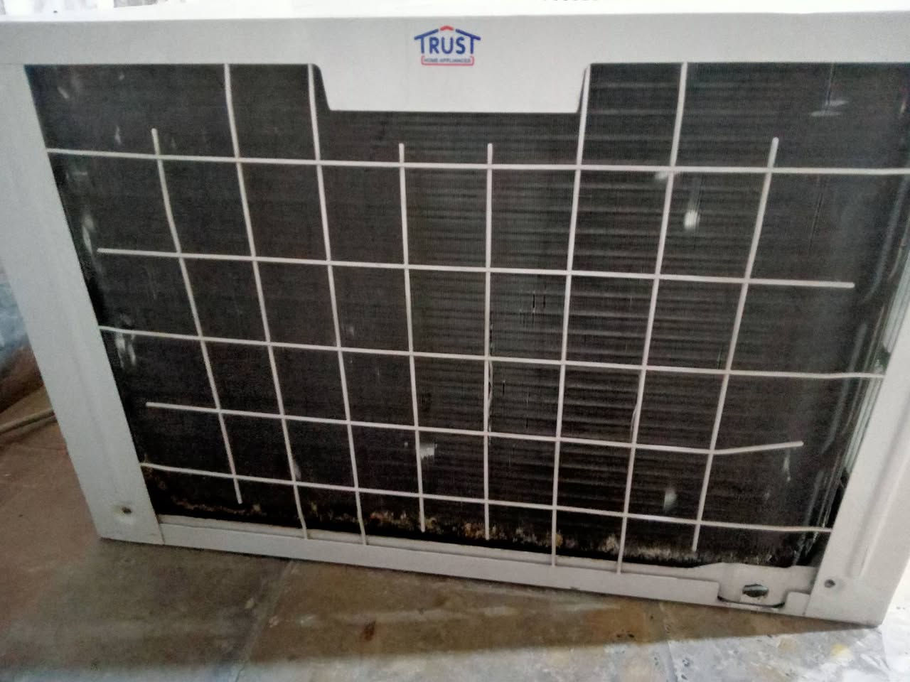 سلام عليكم
مكيف 2طن نوع TROST نضافته 90/100 الجهاز جداً نضيف تبريدة ثلج الكمبريسر قرص الشركه غازة بعدة غاز الشركه اي تصليح مداخل للبيع اي استفسار مراسله الصفحه او الاتصال ع الرقم 
***********
