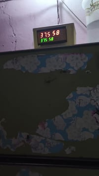 فقاسة اوتامتيك • ٣٥٠ بيضة • ٤ قلابات