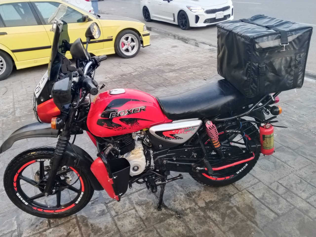 سلام عليكم دراجه بوكسر مكفوله كفاله عامه مرقمه تحويل ثاني يوم دراجه صبانه ما واصلتها بعدهها وضيه شركه تبديل دهن امزويل كل 10ايام دراجه خير من الله جيب فيترك وافحص دراجه مكفوله كفاله عامه موديل 
غير متواجد فيس 
***********
متواجد واتساب
