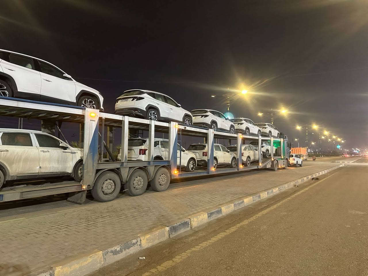 تخفيضات تخفيضات تخفيضات  🔥🔥🔥🔥🔥🔥🔥🔥🔥🔥
يعلن معرض المصطفى  للبيع السيارات الحديثة 

افضل الأسعار  بالسوق على سورنتو ((2025)) ، فول مواصفات 
((علماً ان السيارات كويتي اصلي)) خاضعة لضمان الشركة الدولية العراقية
السعر :(335) 

• الموديل:2025 (خليجي)
• المحرك: 3.5 / 6 سلندر
• الضمان: 5 سنوات أو 100,000 كيلومتر وتبديل دهن مجاني (4)مرات
• اللوحات: مرقم بغداد كامل والسيارة مرقمة با أسمنا حصراً
نتعامل! ( بيع _ شراء _ مراوس _تسليم فوري) 

🚗 مواصفات السيارة بالتفصيل:
🔘 كير ماوس | 🔘 بصمة تشغيل عن بعد
🔘 شاشة GPS متصلة | 🔘 عداد سرعة ديجيتال | 🔘 مقاعد كهربائية (2)
🔘 سايد بريك بصمة وأوتوهولد | 🔘 7 راكب | 🔘 3 قطع تبريد
🔘 لايت وبك لايت LED | 🔘 إنارة داخلية LED | 🔘 ستائر أبواب خلفية
🔘 صندوق كهرباء | 🔘 ويل كب حجم 20| 🔘 شحن وايرلس | 🔘 8 حساسات
ملاحظة // مع هدية ارضيات أصلية 

📞 للحجز والاستفسار:
• الرقم 
• ***********
• ***********

ولا تنسى اذا حبيت تستبدل سيارتك القديمة بسيارة جديدة يتوفر نظام الاستبدال بين القديم والجديد ونحن بخدمتكم 🚘🚙

🚩 العرض الاقوى.. و الكمية محدودة!!
