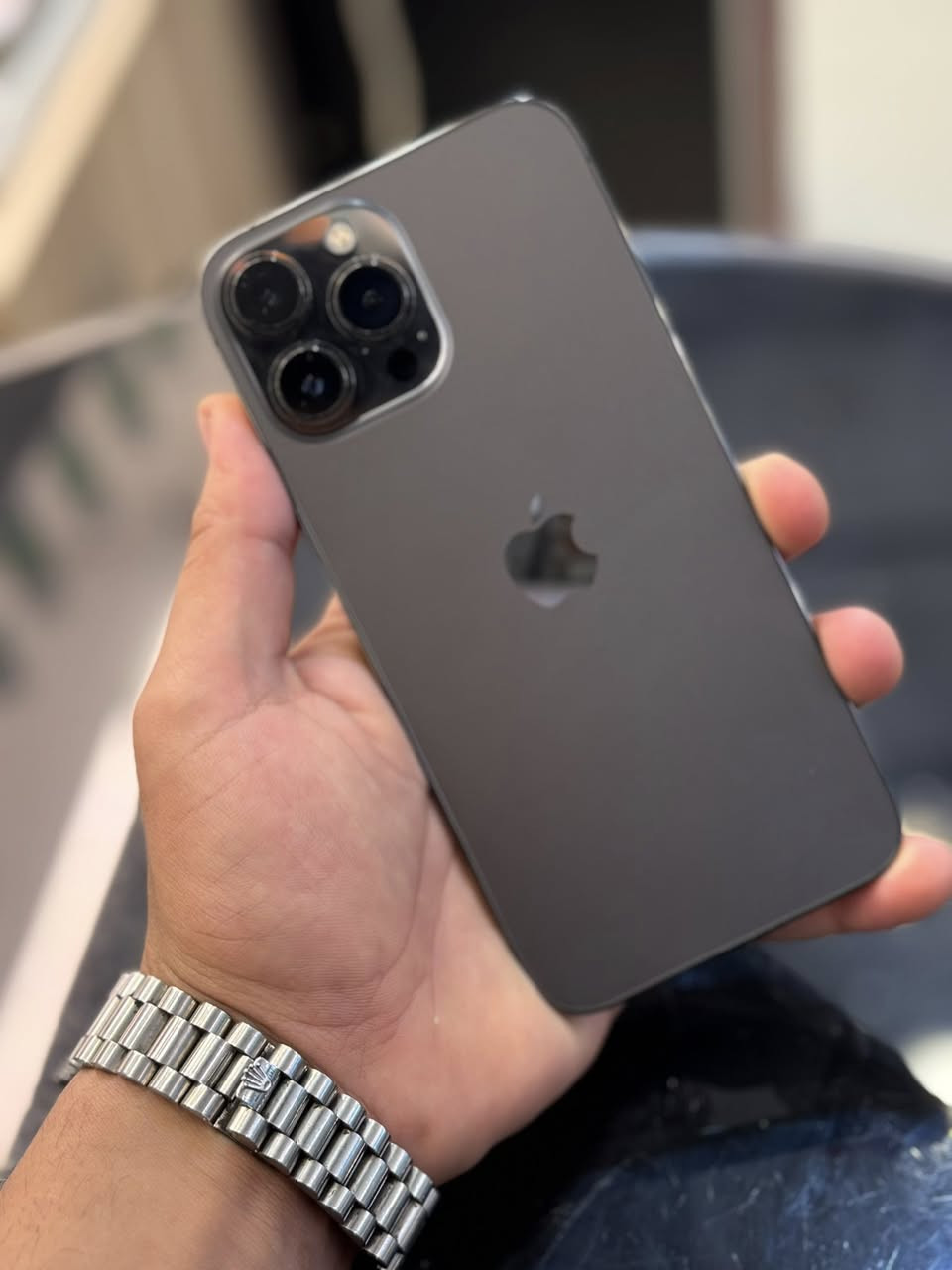 13 برو ماكس ذاكره 512 بطاريه 98 جهاز مكفول وتر شخط ما بي لون اسود واحد على واحد سعره 675 قفل عنوان سيديه شارع تجاري ***********
