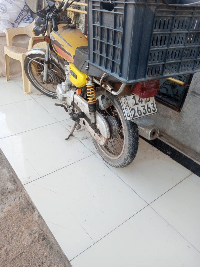 دراجة نامه ايراني موديل 2018 رقم انكليزي بااسمي مامفتوح ولامجفت تاير ويل جديد كهربائيات كامله. السعر مليون ونص. الموقع بصرة شط العرب الجزيرة. الحوطة ***********. وتساب البصرة, العراق
