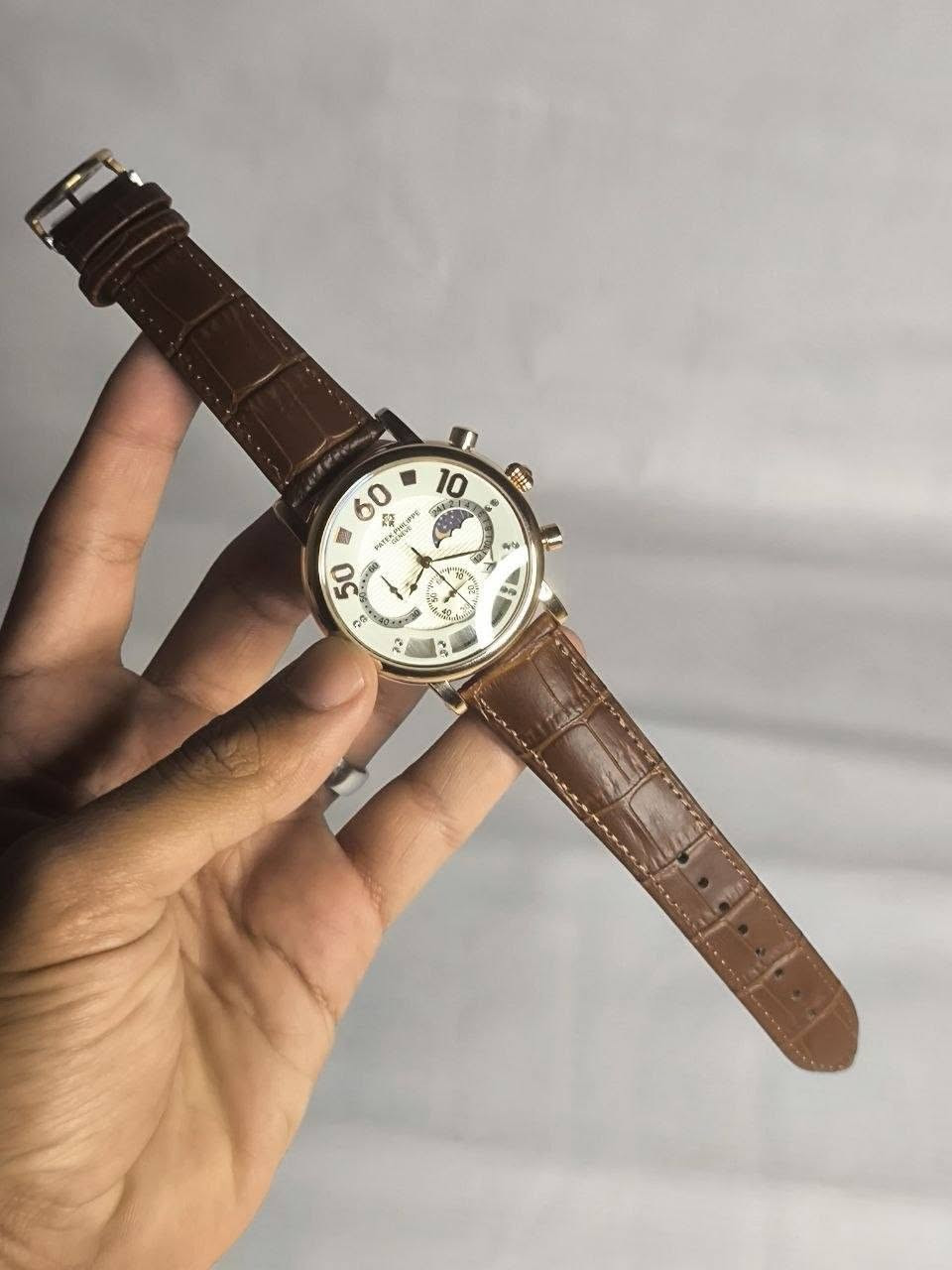 ساعة باتك فلب PATEK PHILIPPE مميزة 

تحفة فنية 
مكينة كوارتز دقيقة ( نظام ستوبوج ) جميع السناتر شغالة
زجاج زفير (مزرق) ضد الخدش
مقاومة الماء والغبار 
سير جلد طبيعي جدا مميز مختم قفل فراشة 
ساعة مختمة 

السعر :- 40 ع اول تم 
للحجز والاستفسار يرجى مراسلة الصفحه بغداد, العراق


**إذا كنت صاحب هذا الإعلان وتريد حذفه لأي سبب، رجاءا أرسل رسالة إلى الدعم الفني**