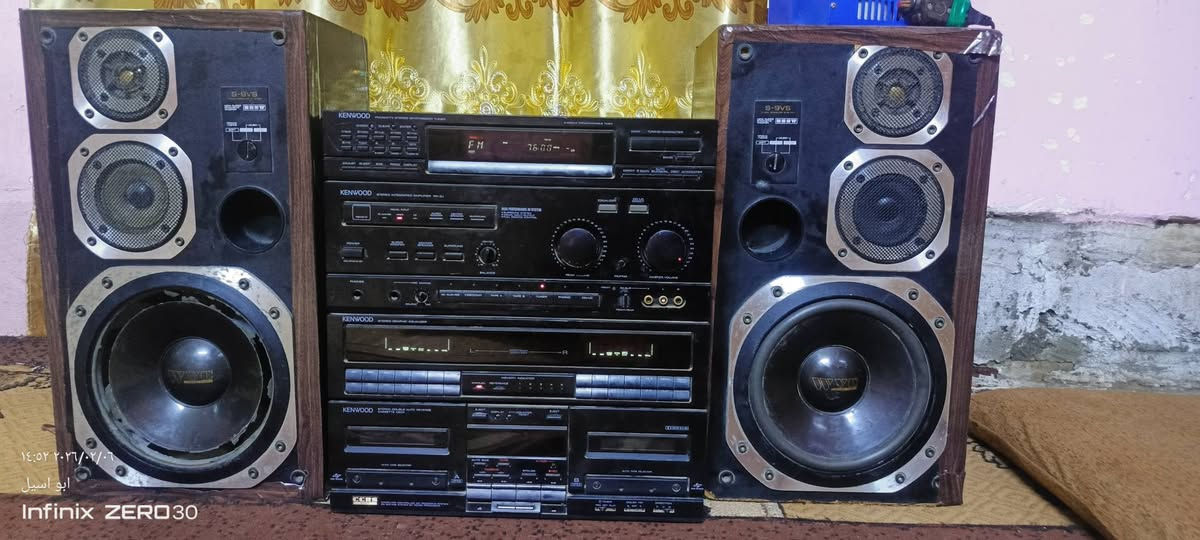 سلام عليكم  للبيع شغال بس بي خربطه لين متروك يعني الجهاز ينرادلو تصليح مابيعك شرط السعر 75الف عنواني موصل الساحل اليسر الخاص مفتوح


**إذا كنت صاحب هذا الإعلان وتريد حذفه لأي سبب، رجاءا أرسل رسالة إلى الدعم الفني**