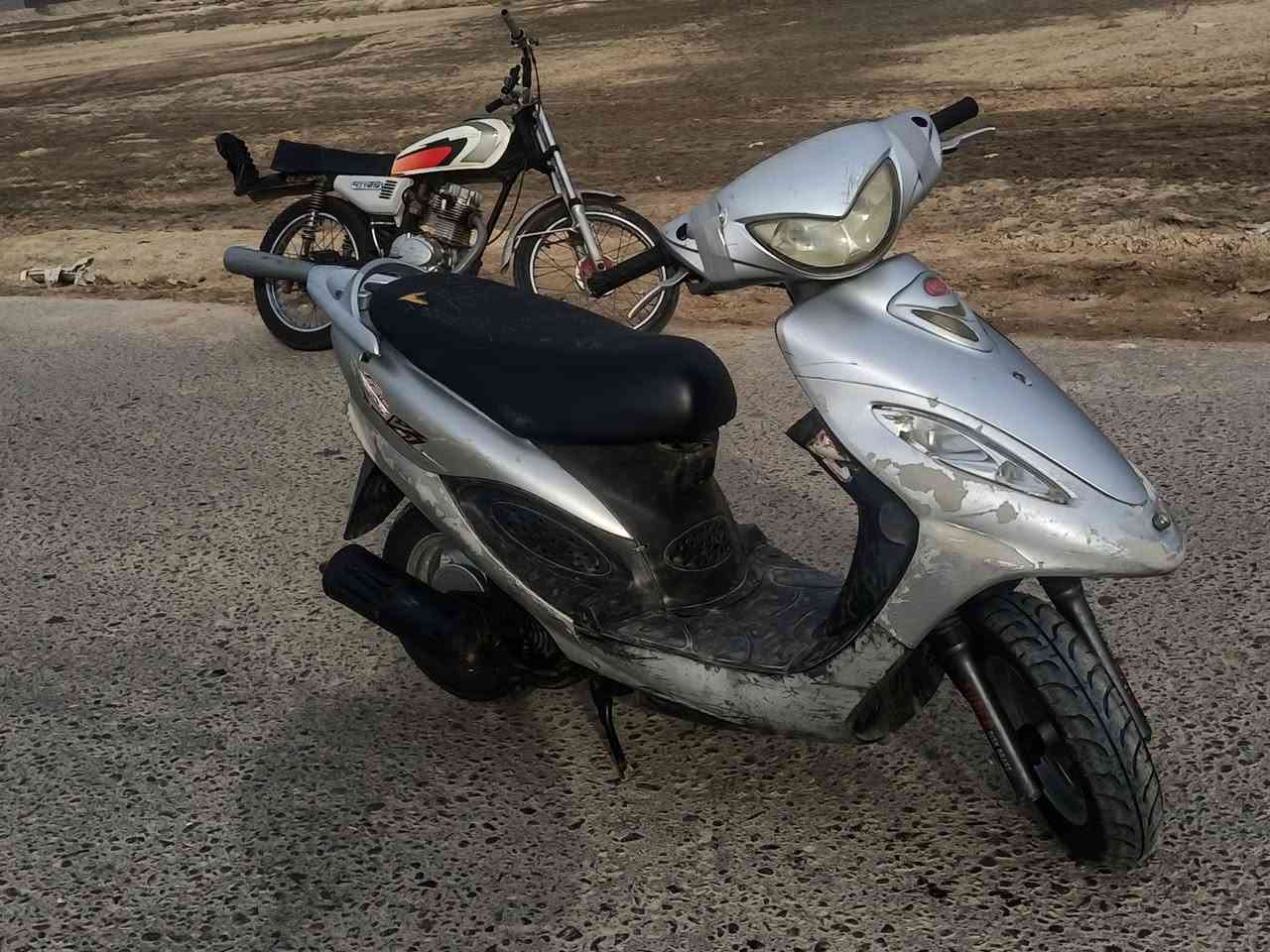 كامكو v1  للبيع السعر 200 وبيه مجال اذا مراوس بيراني اطي فرق ***********
