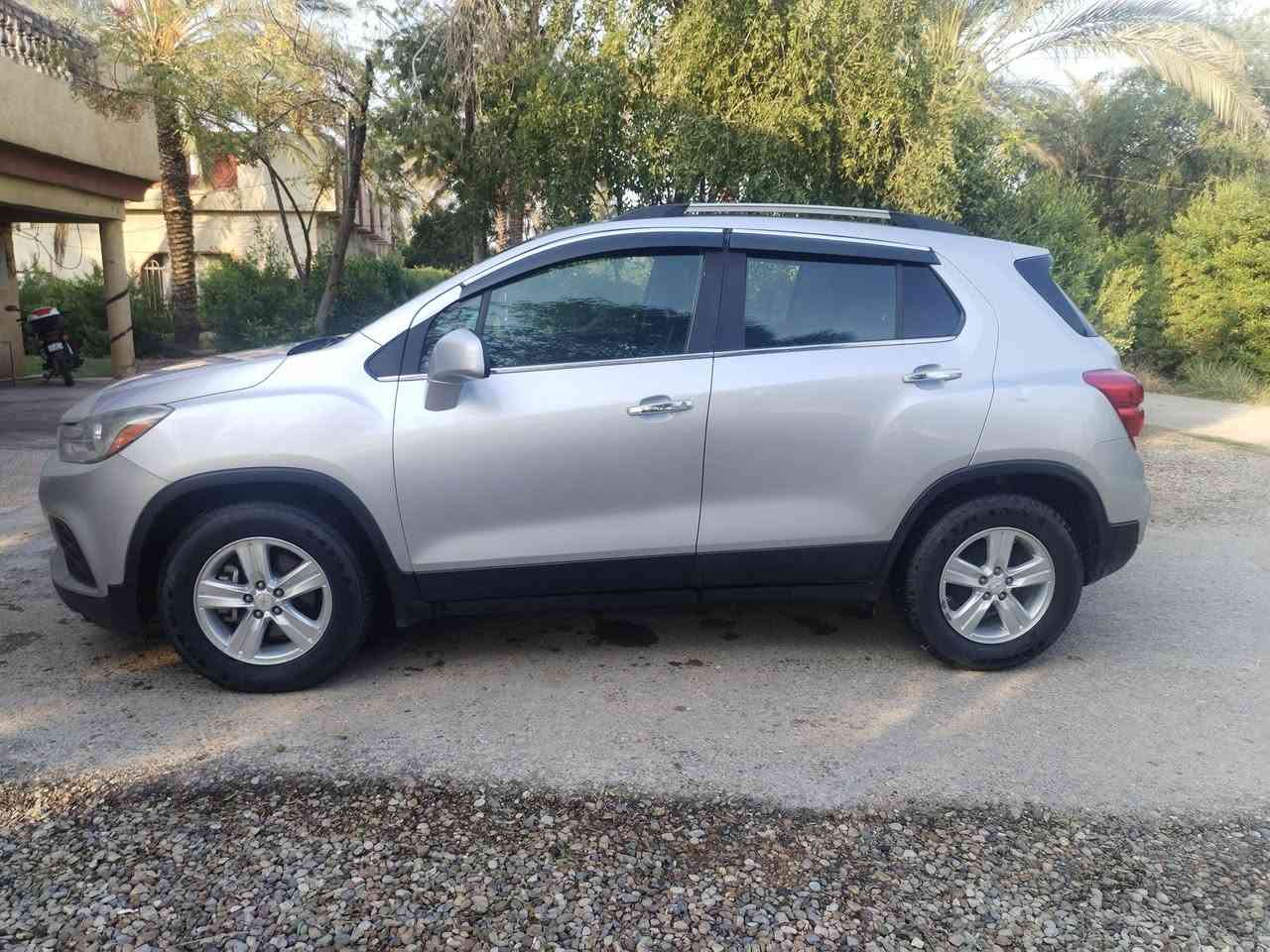 تراكس 2017 سياره مكفوله كفاله من صبغ وحادث بصمة تشغيل عن بعد كراسي كهرباء فور ويل كامرة داوره شاشة كار بلي سياره بسمي وتحويل مباشر وسونار ايضا موجود سعر 115 مكان سيارة ديالى *********** متوفر وتس اب
