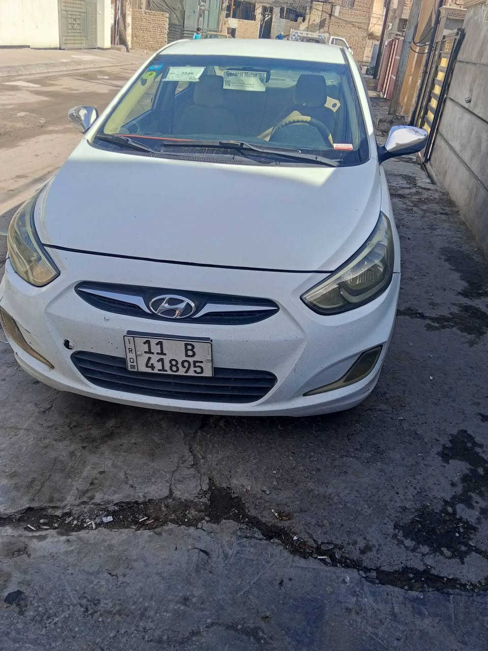 سلام عليكم اكسنت موديل 11 سياره نضيفه كلش خليجيه مكينه الف و600 شباب سياره بدون اي حادث مصبوغه عام للجماليه رقم بغداد السعر 80 مكان بغداد حي عامل رقم الهاتف ***********
