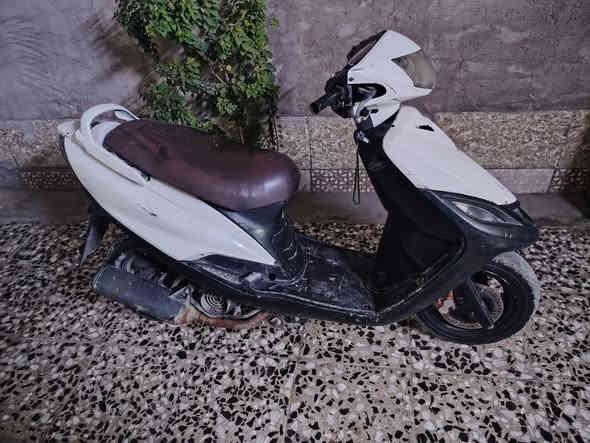 سلام عليكم ثعلب 140 للبيع مكاني بغداد السعر 225 وبيهه مجال متوفر اتصال فقط ***********
