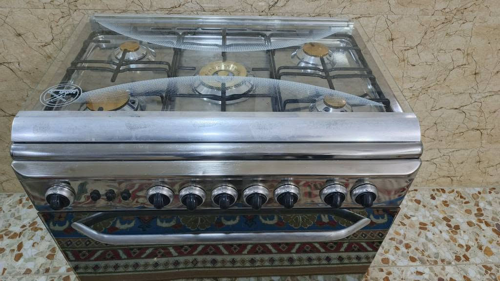 يالله طباخ مصري فريش حديث اخو الجديد 5 عيون نار زركه شرط الفحص عنوان كربلاء للاستفسار *********** كربلاء, العراق
