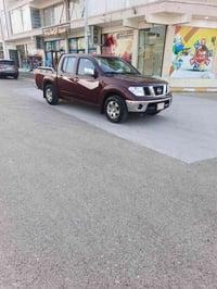 نيسان نيفارا • ٢٠٠٨ • رقم انبار