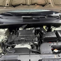 توسان موديل 2009 مكينه 2000 مكفوله كفاله عامه 07865710828 مكان السياره...