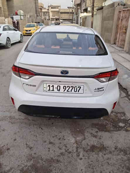 كورله هايبرد 2024 ماشيه 23 مكفوله بس مكانات بارد ***********  بغداد سعر 145
