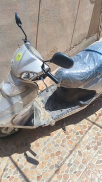 يشتغل • يوكف • للبيع