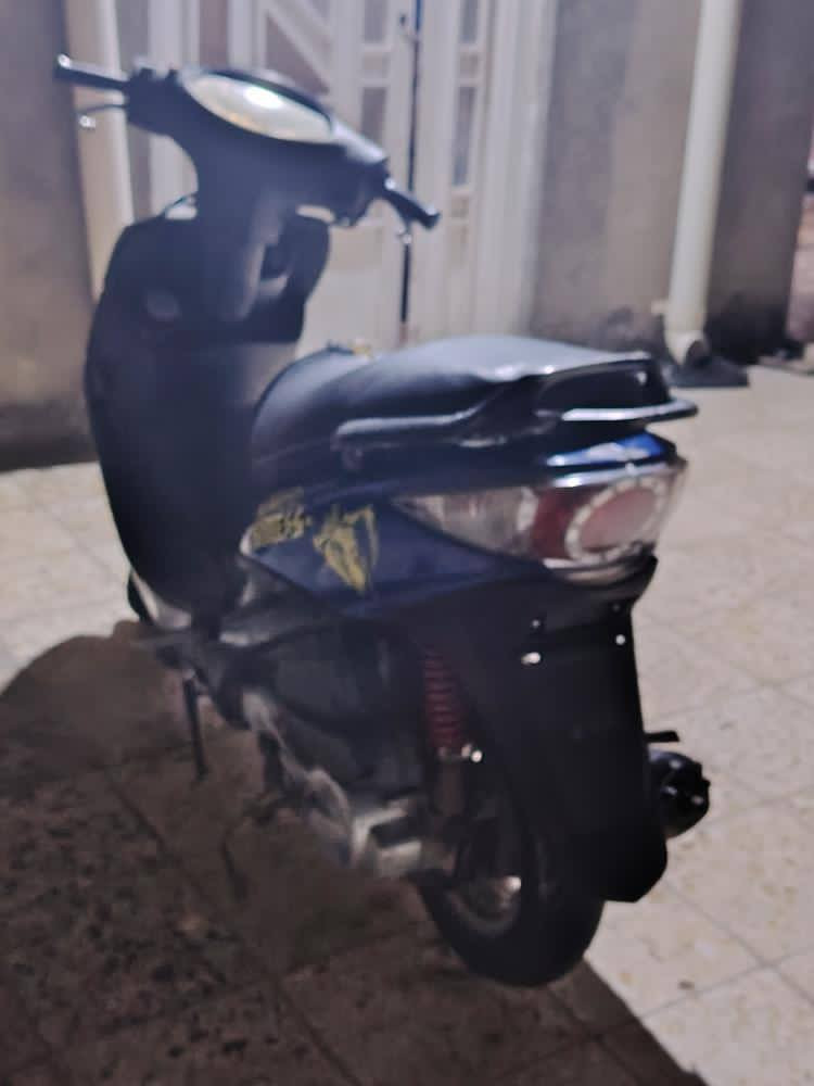 دراجة جيفور مجفتة مرة وحدة تجفيت اصلي مال شركة.  كهربائيات شغالة نكرة سلف للاستفسار الاتصال ع رقم
 ‏‪***********‬‏
