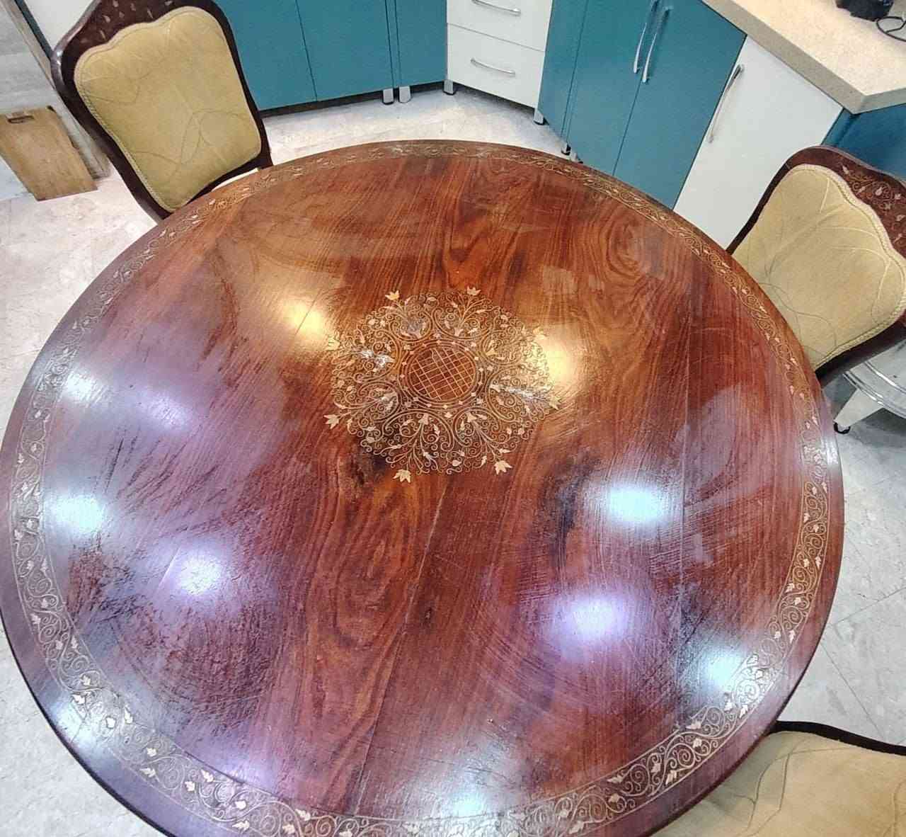 السلام عليكم ميز طعام وبوفيه سستم هندي انتيكا
المشتل بغداد ***********مكلف بالنشر
