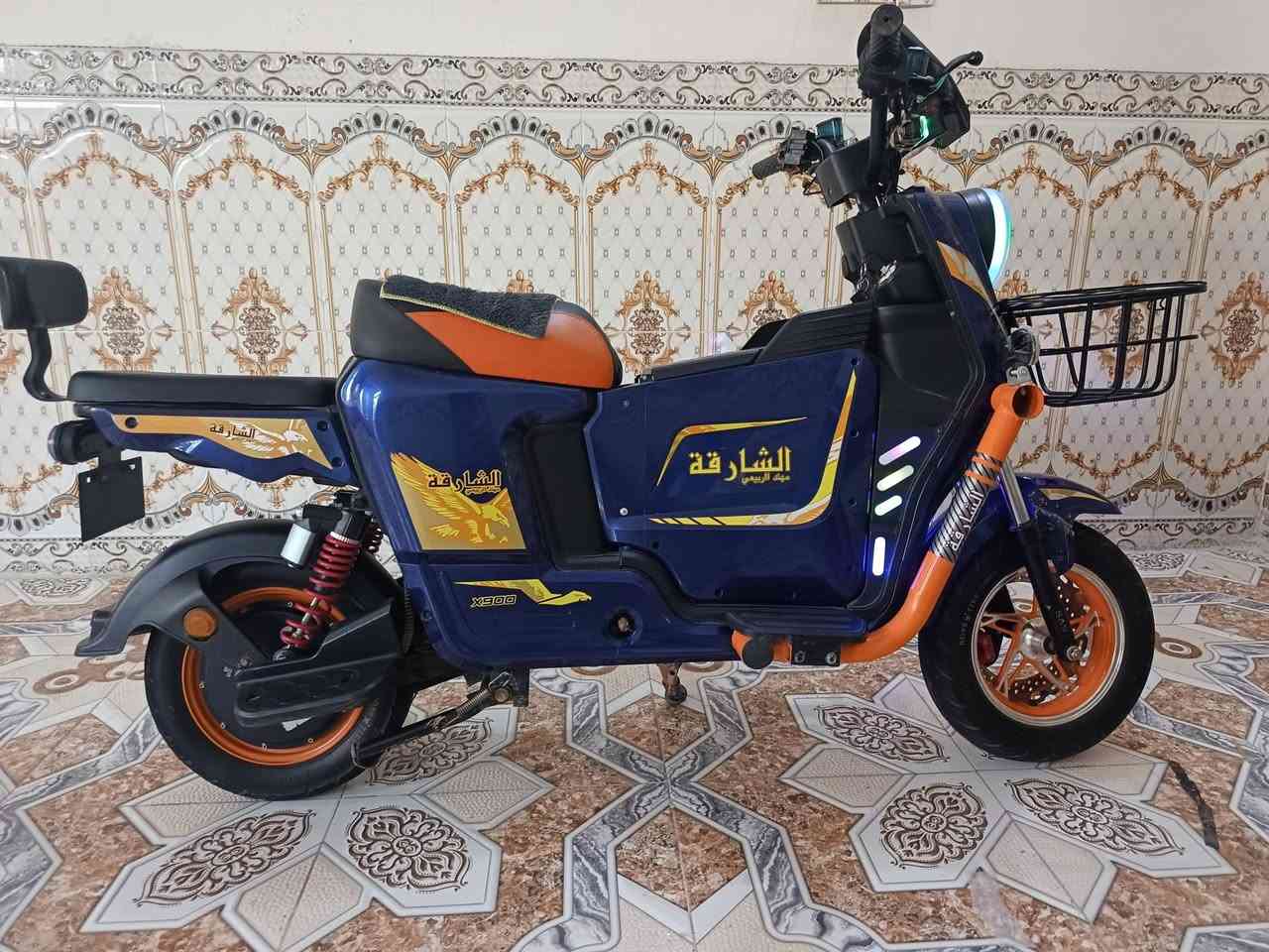 دراجه شحن للبيع اكبر حجم دراجه فول نضافه وكلشي بيه يشتغل دراجه ميتخدمه قليل مكان 📍قضاء ال نصر  
يعره 700


**إذا كنت صاحب هذا الإعلان وتريد حذفه لأي سبب، رجاءا أرسل رسالة إلى الدعم الفني**