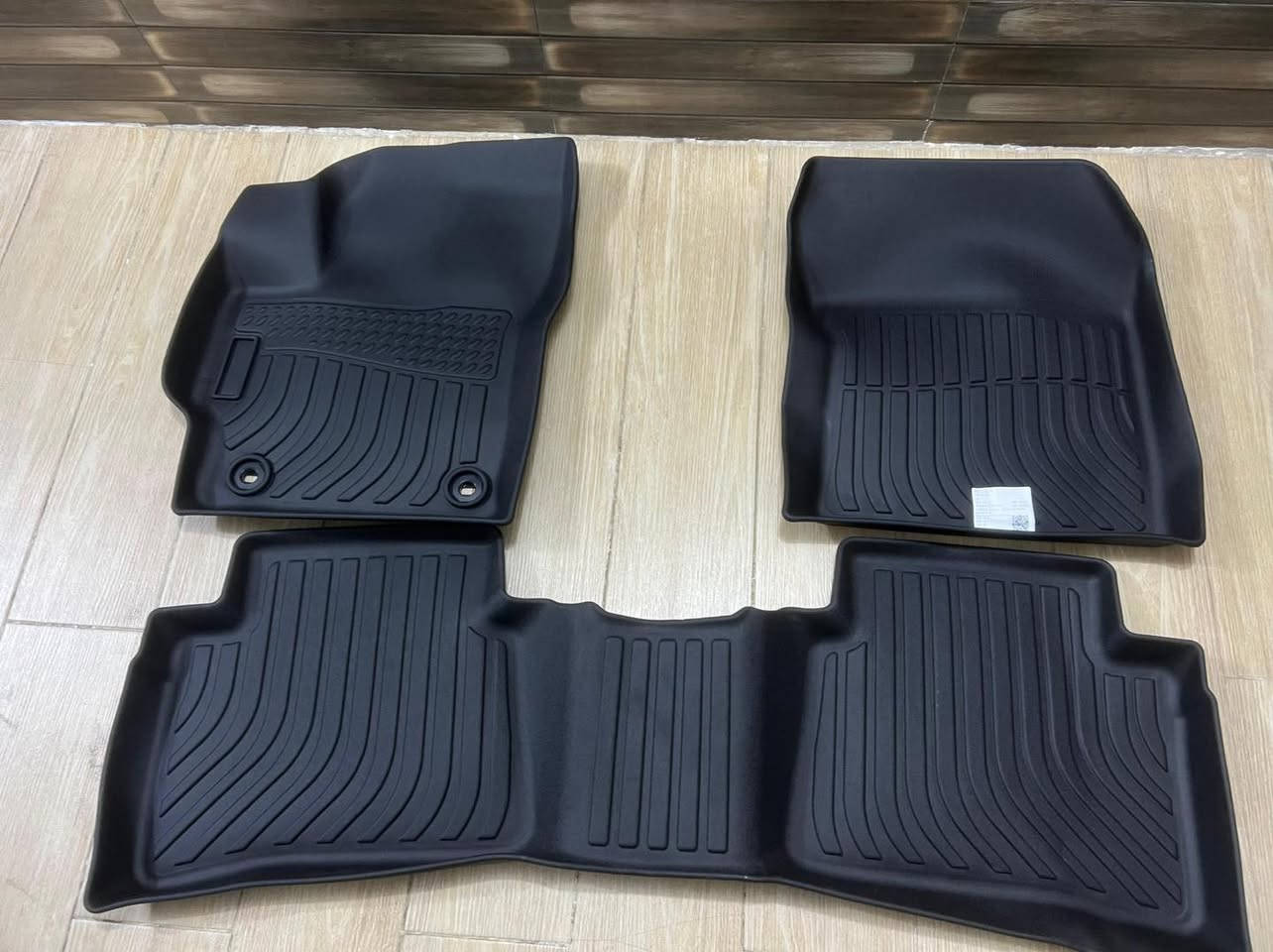 ارضيات 
كورلا هايبرد 
2023-2020


**إذا كنت صاحب هذا الإعلان وتريد حذفه لأي سبب، رجاءا أرسل رسالة إلى الدعم الفني**